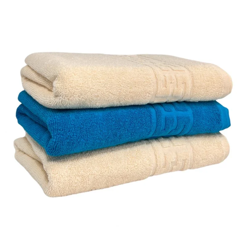 pachet-3-prosoape-baie-bumbac-100-550g-greek-bej-albastru-st10321-800x800.jpg Set 3 Prosoape Bumbac 500 gr/mp Greek Border Ivory/Albastru pentru Baie Elegantă - imagine 1