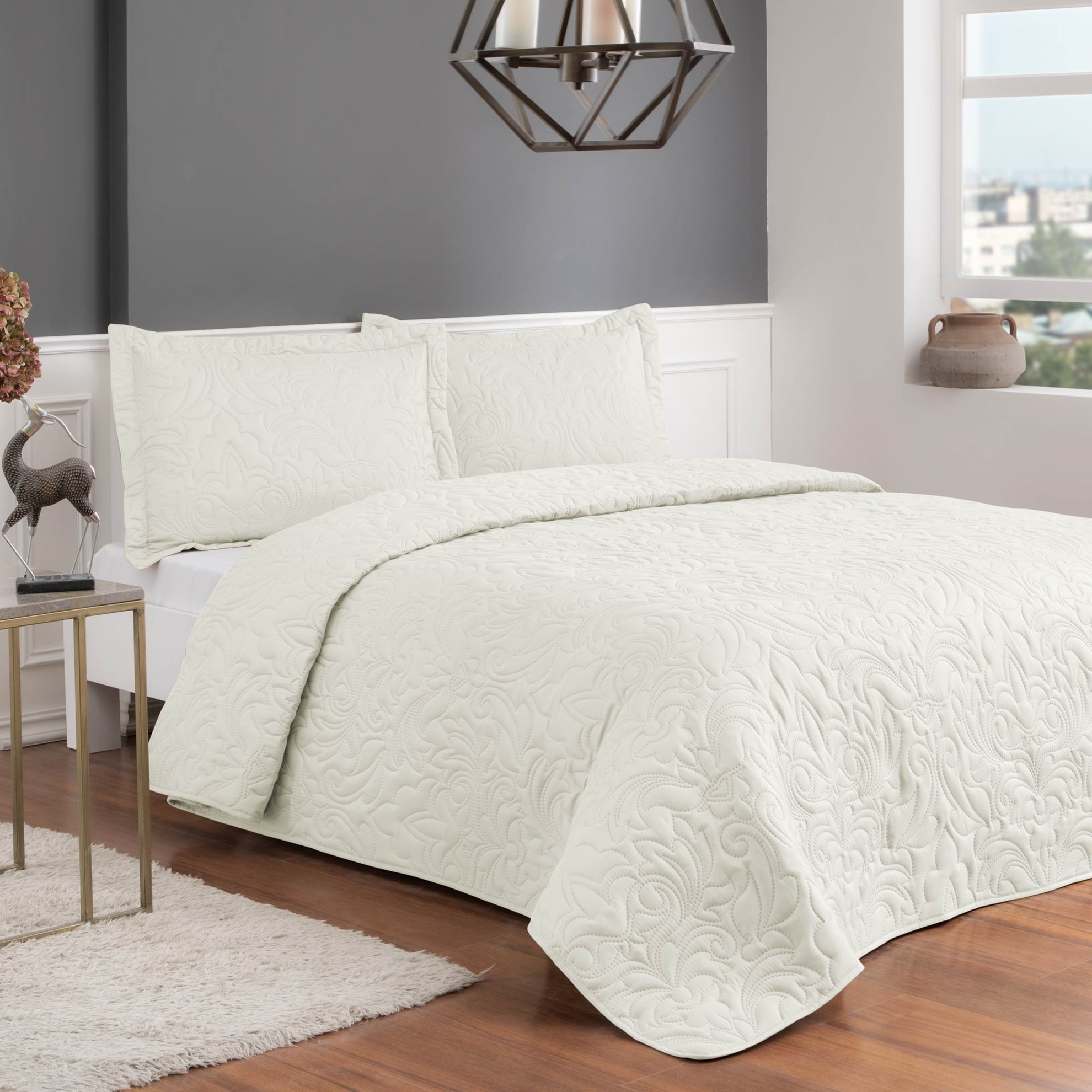 CUVERTURA-MATLASATA-GALA-ECRU-TAC Cuvertură Pat Matlasată TAC DELUXE Gala Ecru 250x260 cm pentru 2 Persoane - imagine 1