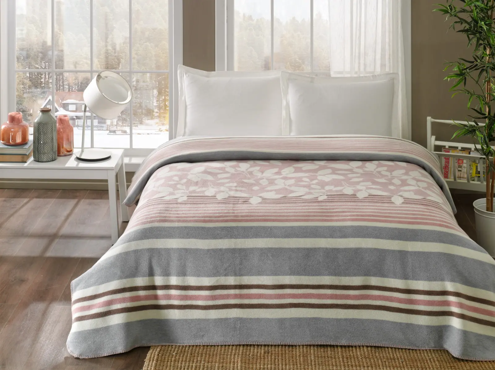 patura-pat-tina-roz-tac-bumbac-jpg Pătură roz TAC Tina 200 x 220 cm din bumbac și acril - confort și stil pentru dormitor - imagine 1