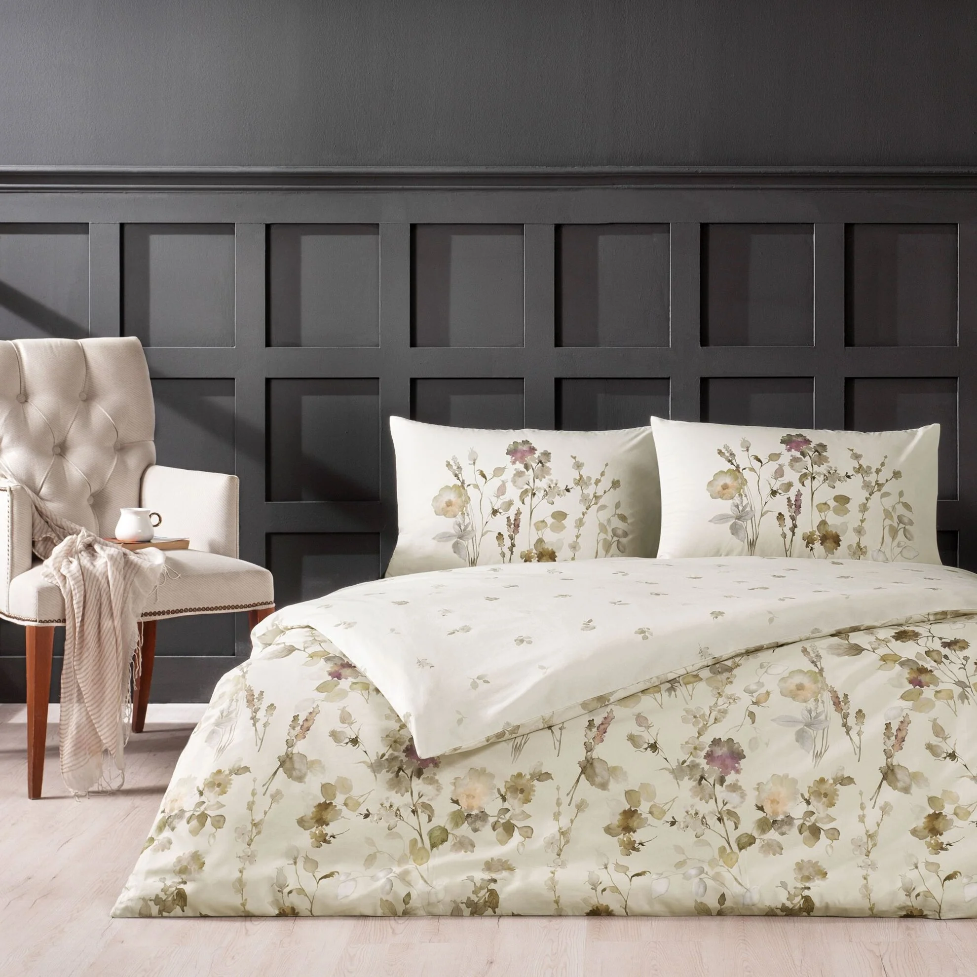 lenjerie-de-pat-nina-bej-tac-bumbac-ranforce Lenjerie de pat bej Nina TAC bumbac Ranforce 200x220 cm design modern și tratament antisifonare - imagine 1